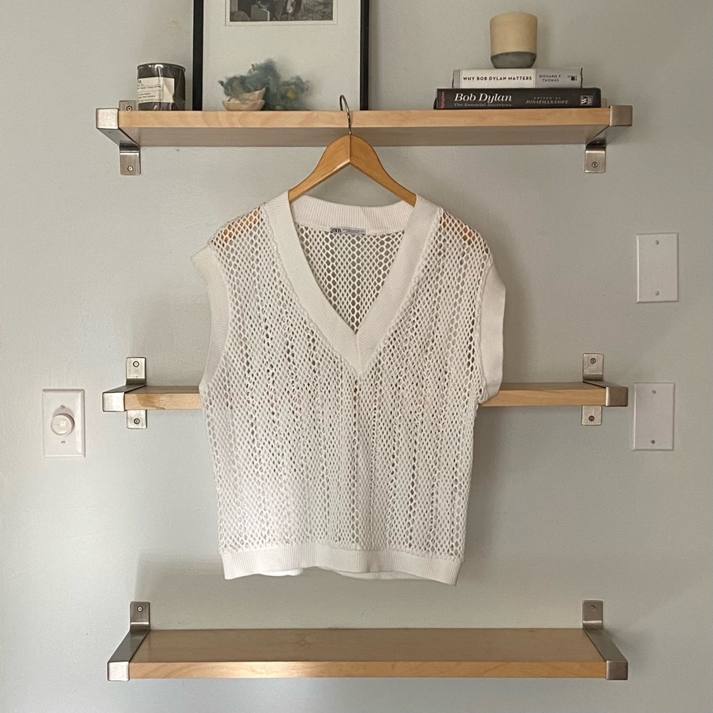 Open weave, cream, off-white sweater vest. Lightweight.
